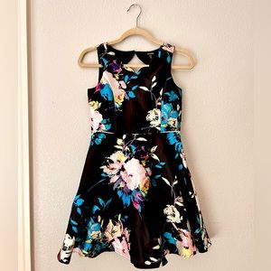 Zunie Floral Mikado size 12 dress